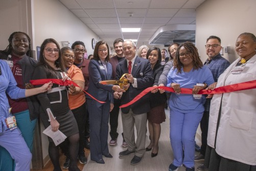 Newswise: Gottlieb Memorial Hospital Celebrates Renovation of Patient Care Unit with Ribbon Cutting